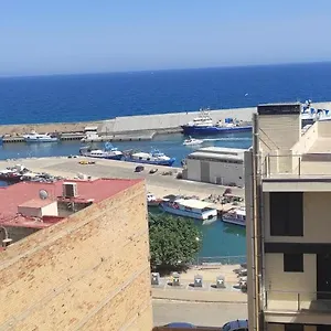Numi Ii L'Ametlla de Mar